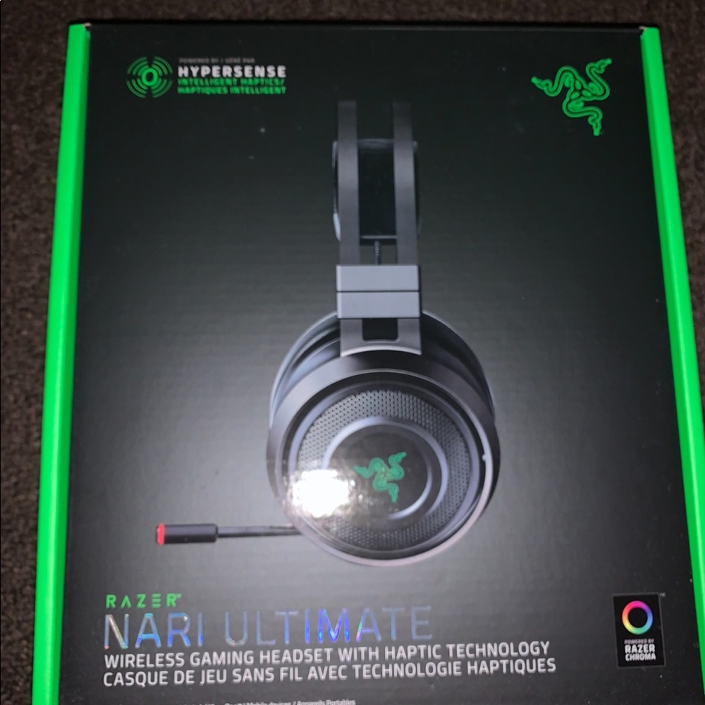 Razer Nari Ultimate Wireless Headphones